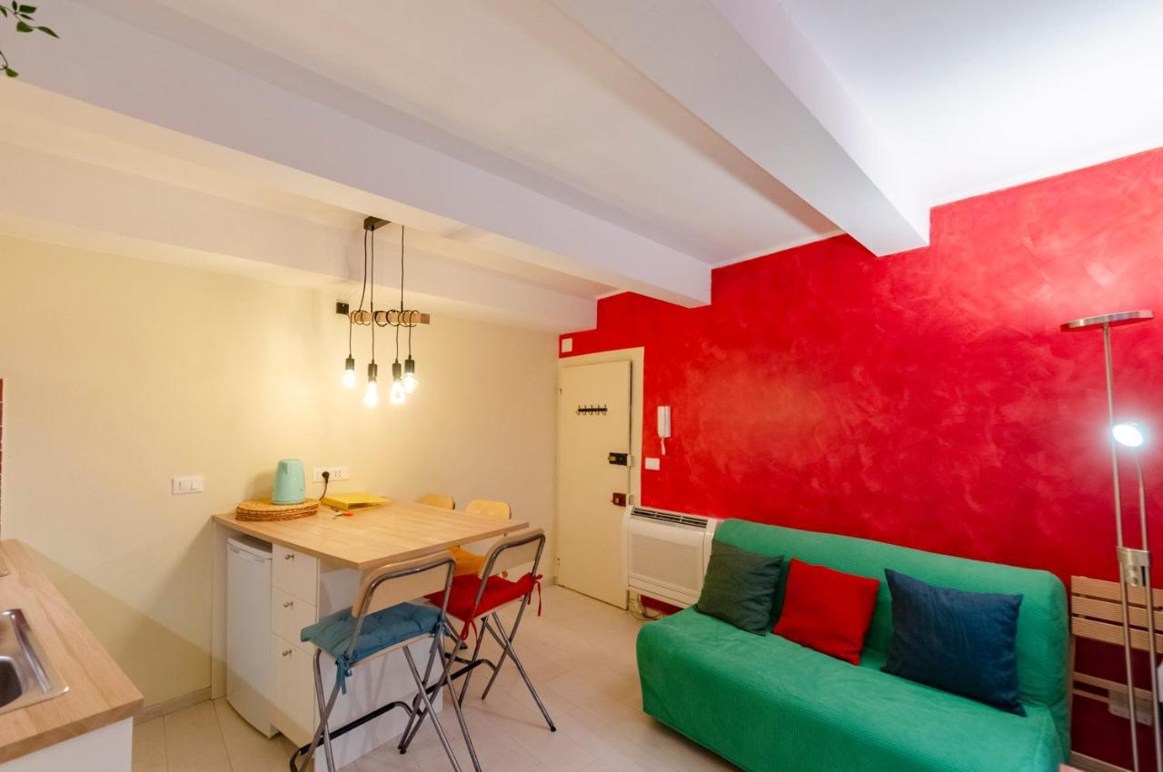 Апартаменти Joivy Cosy Flat In The Centre Генуя Екстер'єр фото